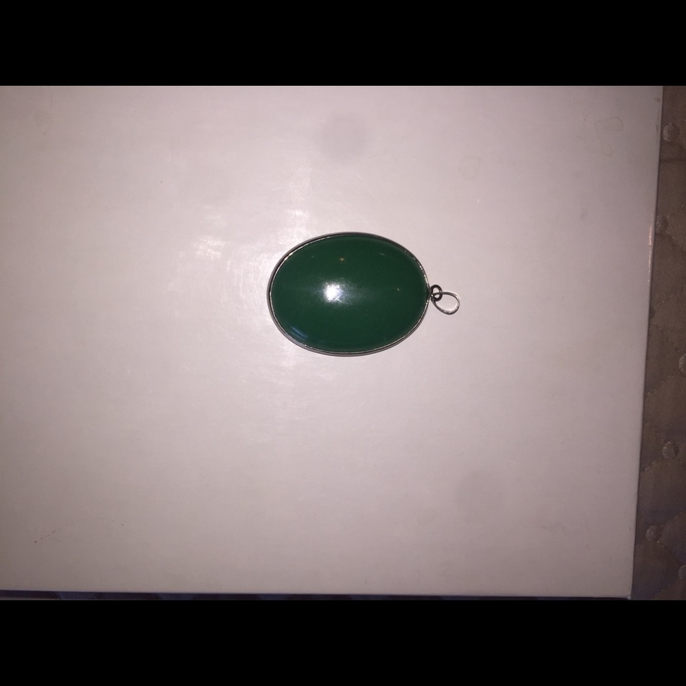 JADE PENDANT 🍀 - Picture 5 of 8